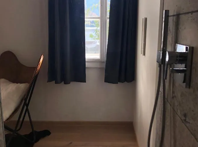 Seeapartment Am Hallstaetter شقة